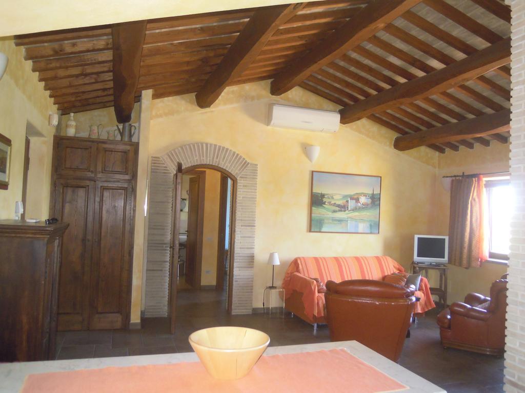 Casa Vacanze Vigna Di Valle Брачано Стая снимка