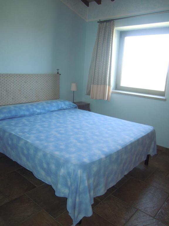Casa Vacanze Vigna Di Valle Брачано Стая снимка
