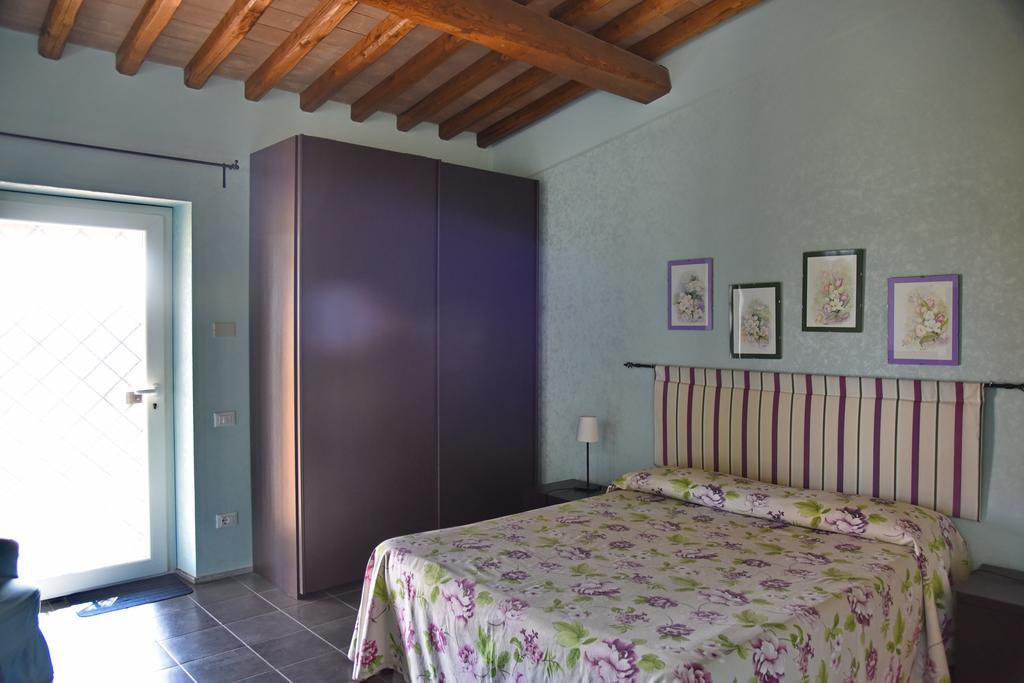 Casa Vacanze Vigna Di Valle Брачано Стая снимка