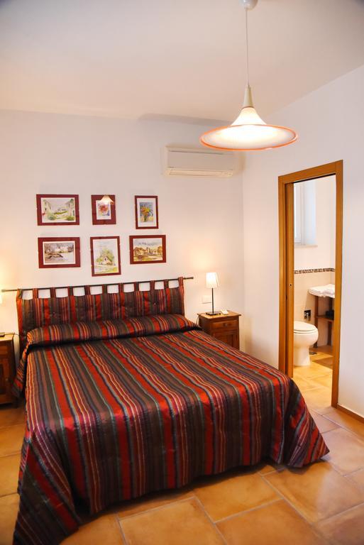 Casa Vacanze Vigna Di Valle Брачано Стая снимка